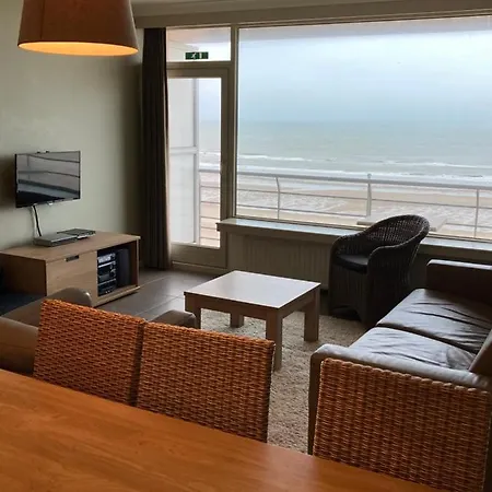 Cosy With Spectacular Seaview In T37